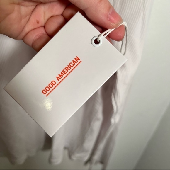 Good American Long Sleeve Cropped Crewneck Top White - Picture 13 of 15